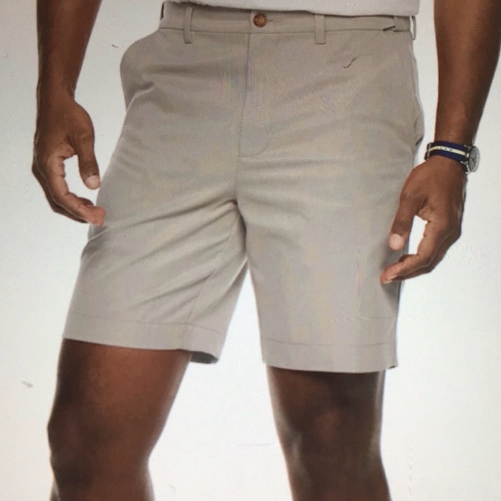 Flat Front Shorts NWT Croft and Barrow Size 44 Tan. 8” inseam.